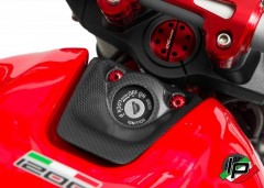 CNC Racing Carbon Zndschloabdeckung Ducati Monster 821 & 1200
